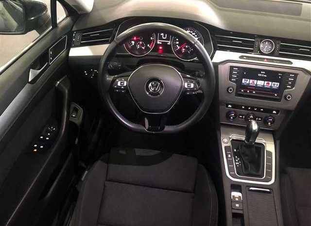 Volkswagen Passat Variant 2.0 TDi Confortline DSG 150cv completo